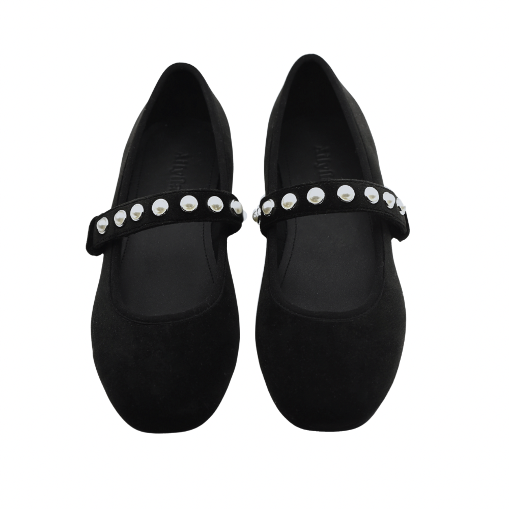 Svarta ballerinaskor med pärlband